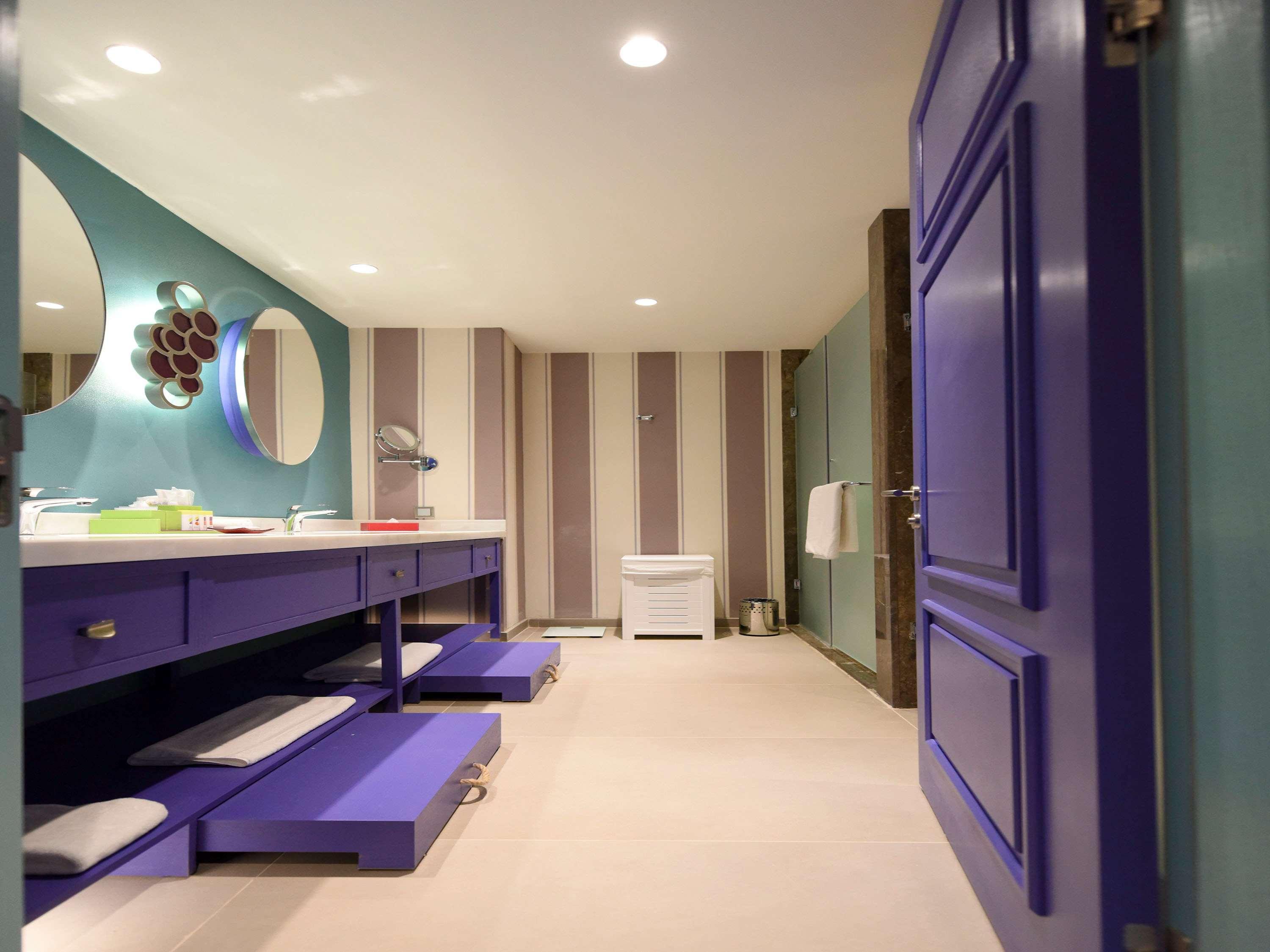 The Land Of Legends Kingdom Hotel - All-In Concept Belek Esterno foto Bathroom