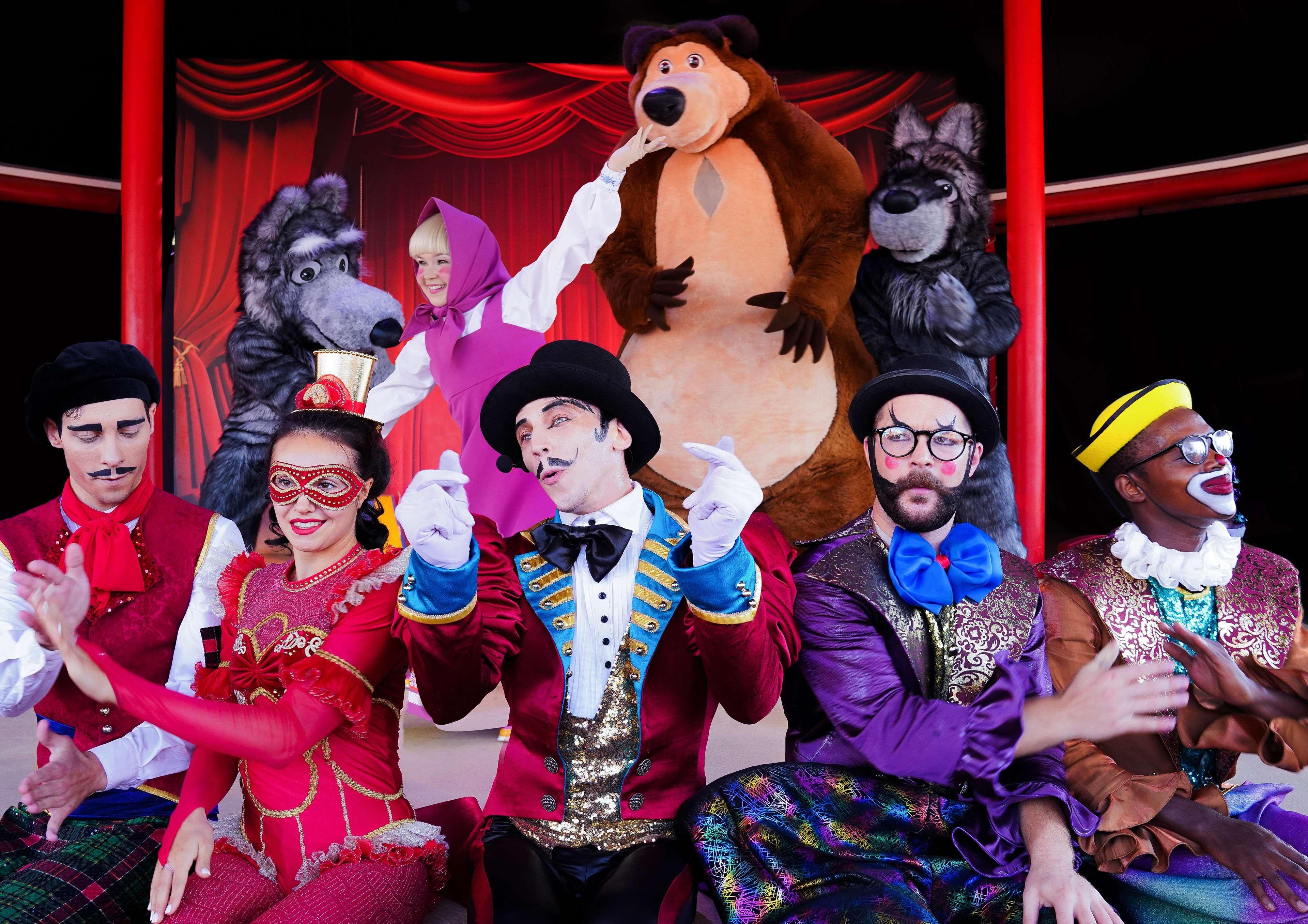 The Land Of Legends Kingdom Hotel - All-In Concept Belek Esterno foto The cast of Disney on Classic