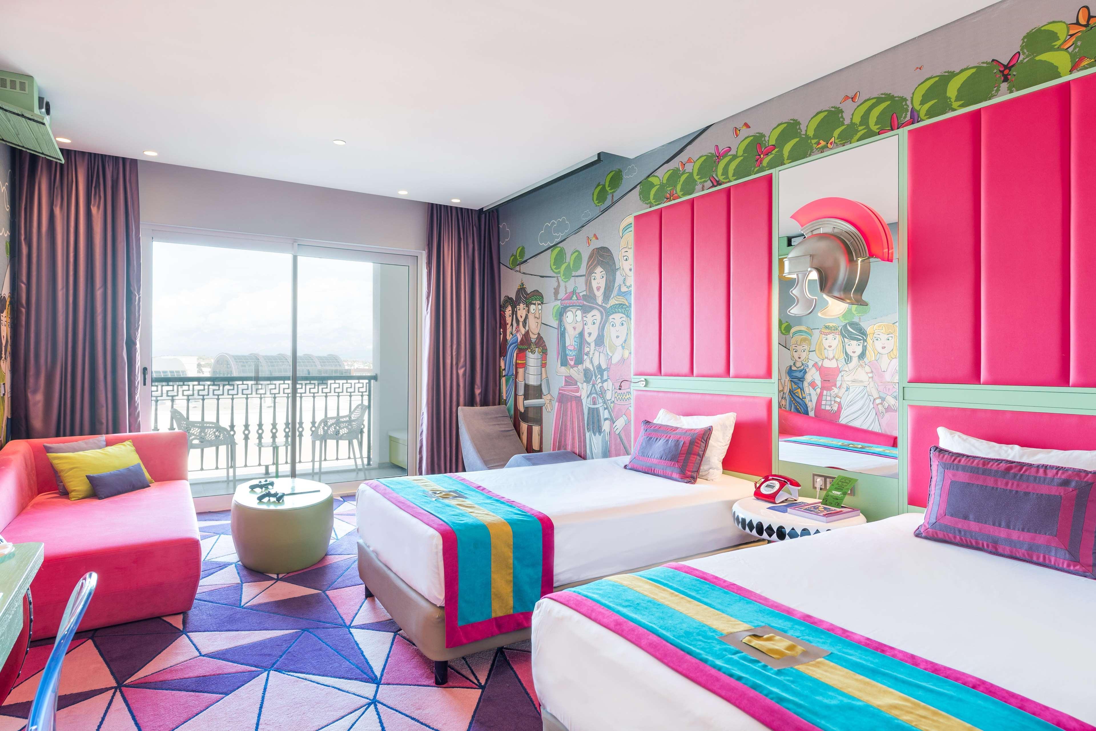 The Land Of Legends Kingdom Hotel - All-In Concept Belek Esterno foto Deluxe Family Room
